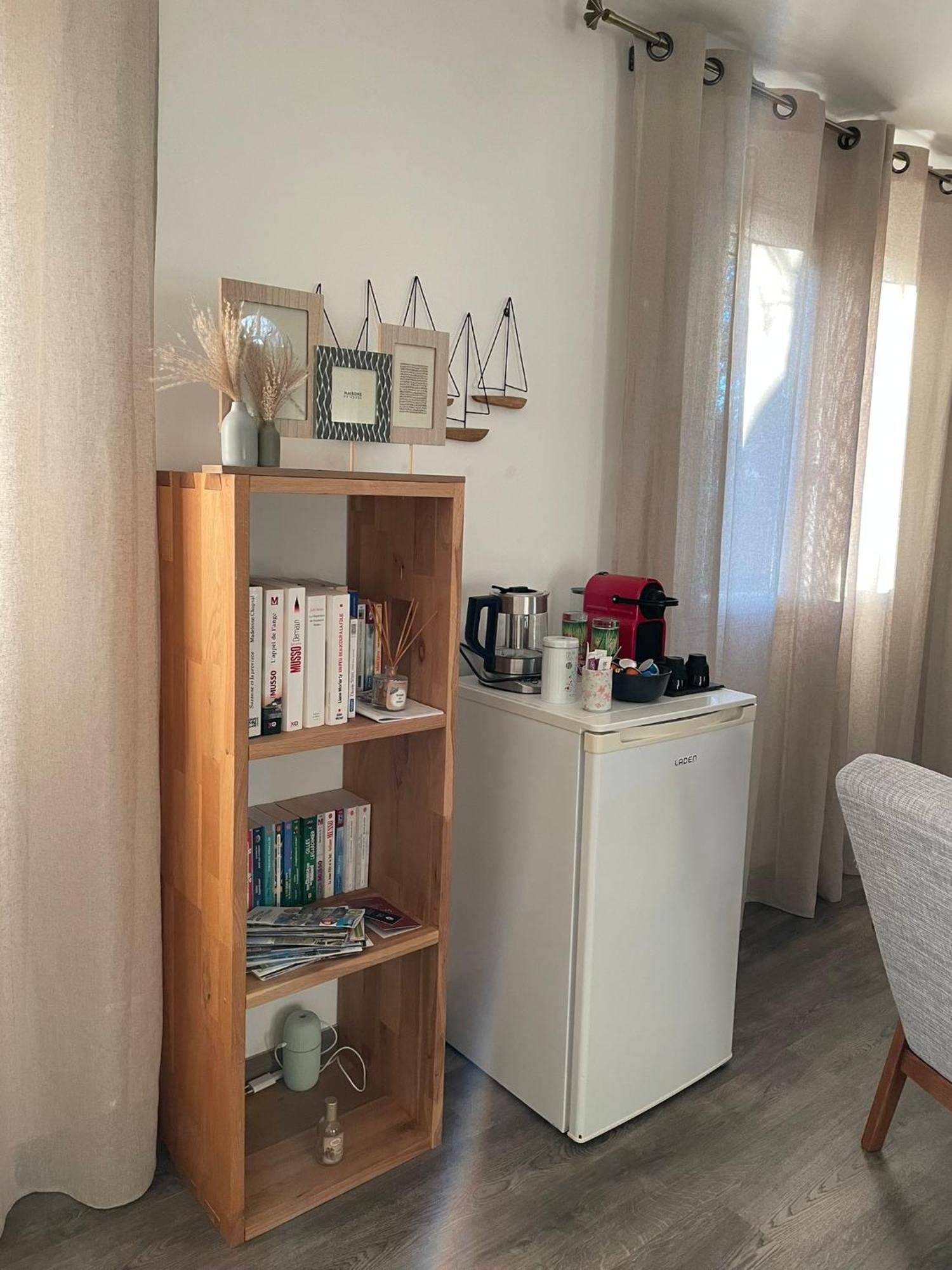 Arles Campagne Location "La Campagn'Arles" Bed & Breakfast Exterior photo